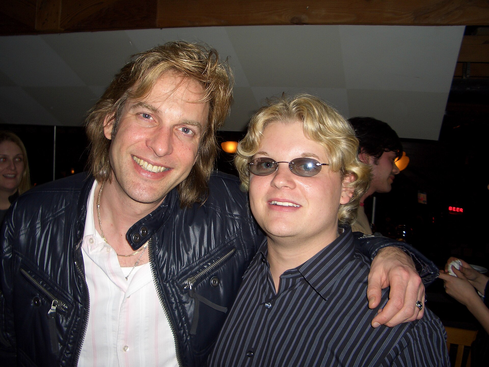 Imagem de referência relacionada a Adam Curry, item descrito como registro de referência sobre Adam Curry, organizado a partir de dados estruturados abertos