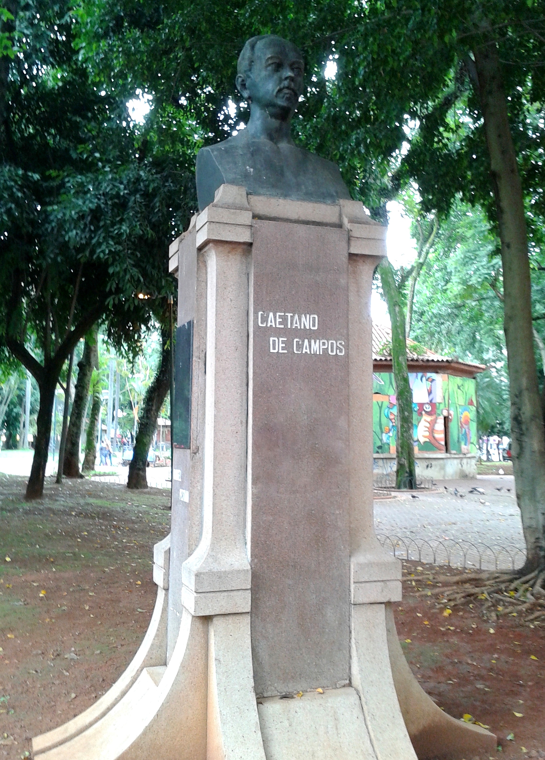 Imagem de referência de Caetano de Campos, descrito nos dados abertos como monumento na cidade de São Paulo