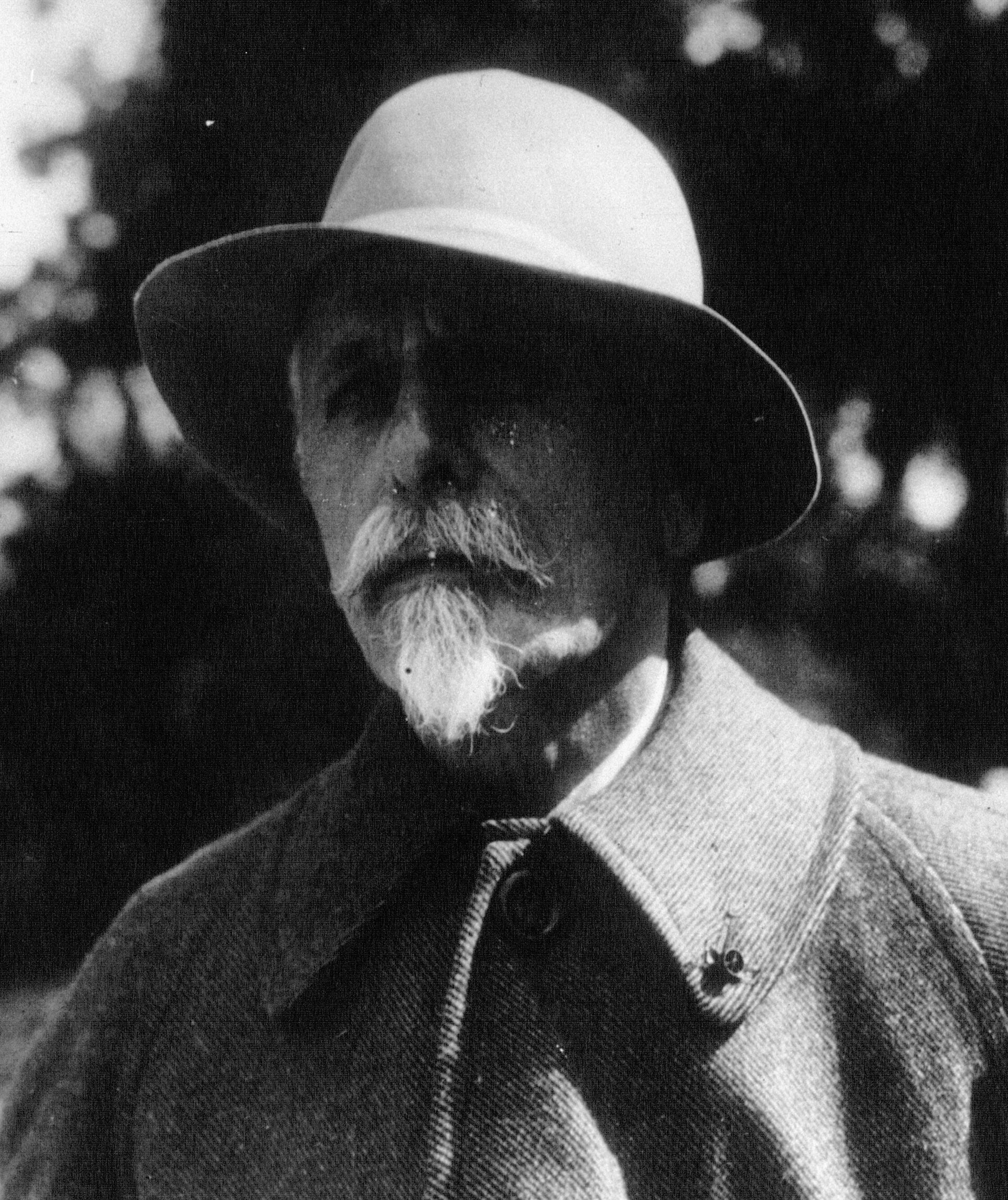 Imagem de referência relacionada a Basil Zaharoff, item descrito como registro de referência sobre Basil Zaharoff, organizado a partir de dados estruturados abertos