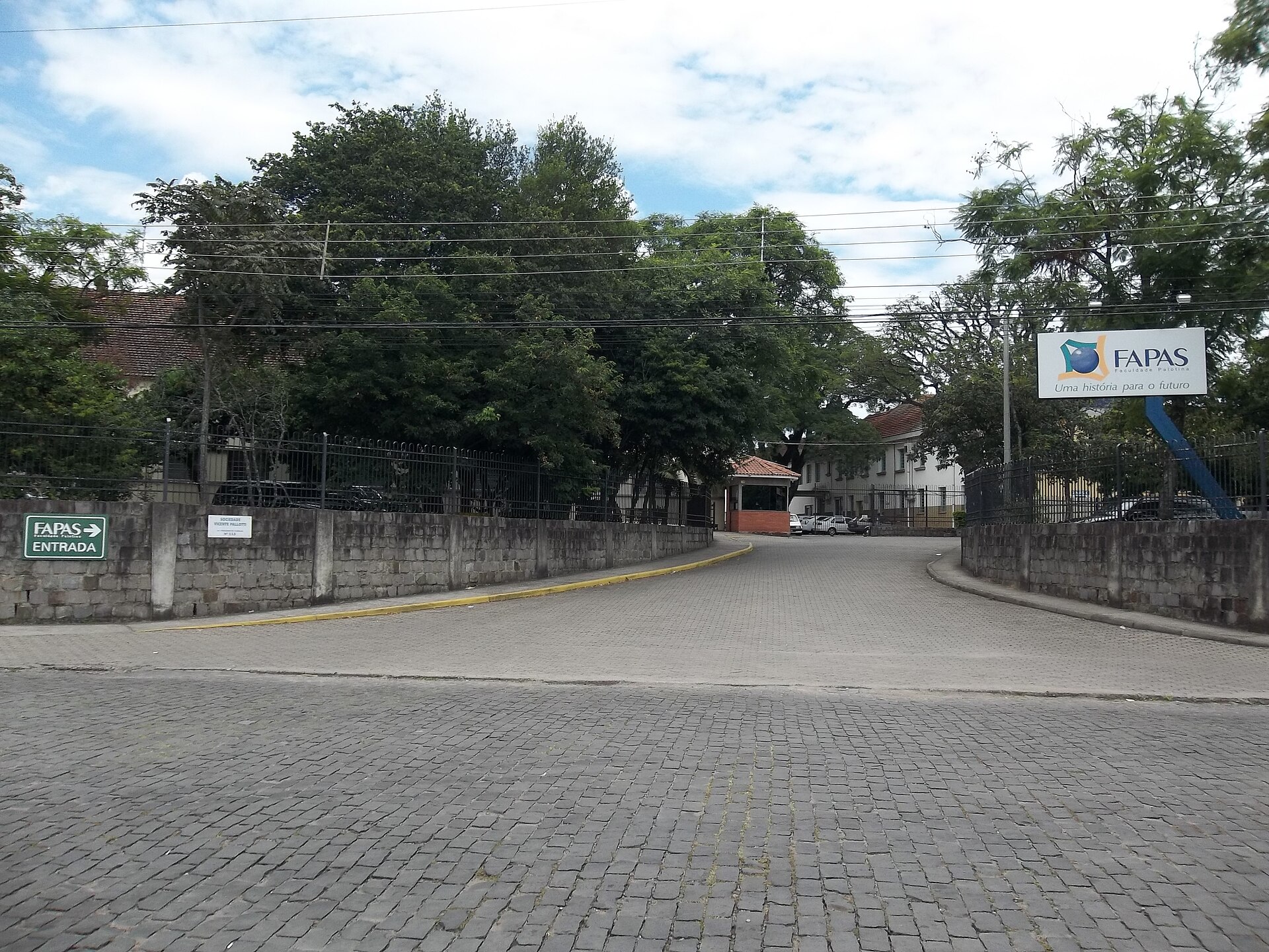 Imagem de referência relacionada a Museu Vicente Pallotti, item descrito como museu em Santa Maria, Brasil