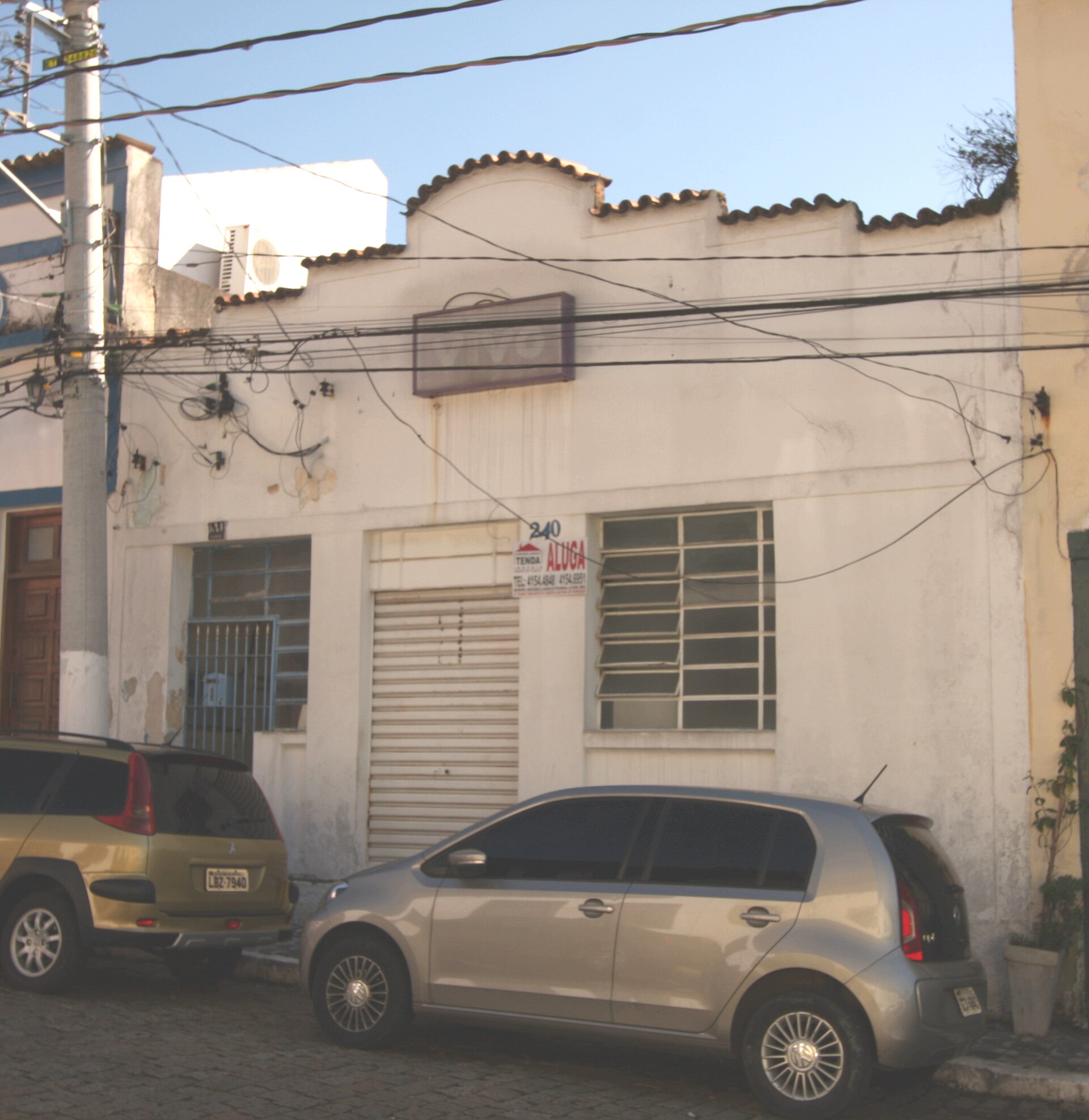 Imagem de referência de Casa na Rua Suzana Dias, 242, descrito nos dados abertos como imóvel localizado na cidade brasileira de Santana de Parnaíba, tombado pelo Conselho de Defesa do Patrimônio Histórico, Arqueológico, Artístico e Turístico do Estado - CONDEPHAAT