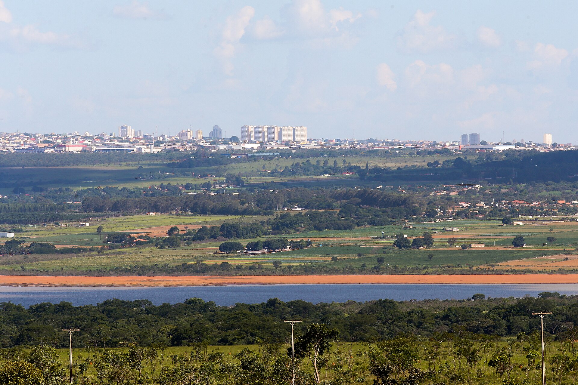 Imagem de referência de Santo Antônio do Descoberto, descrito nos dados abertos como município brasileiro do estado de Goiás