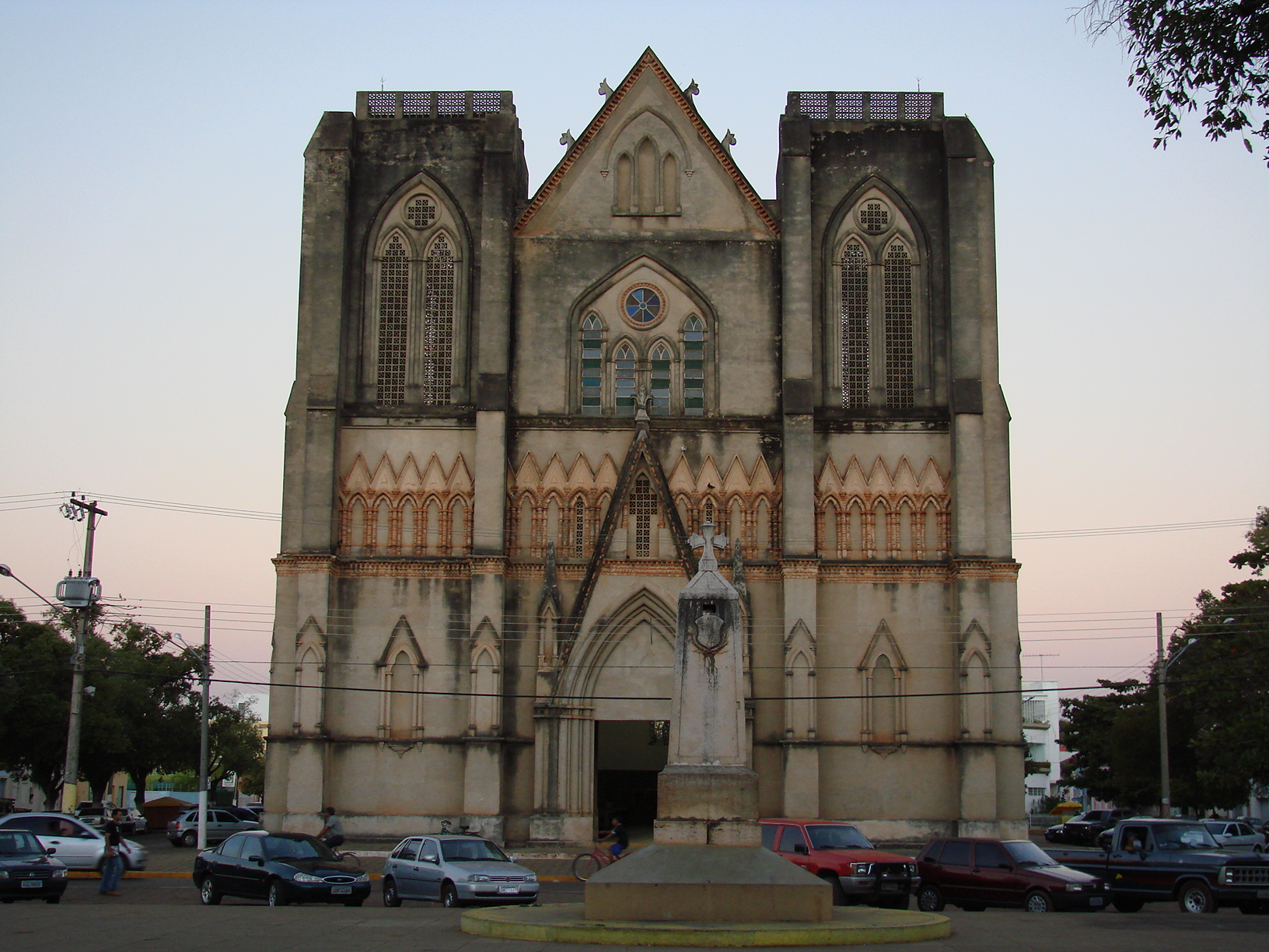 Imagem de referência de Diocese de São Luís de Cáceres, descrito nos dados abertos como diocese Matogrossense