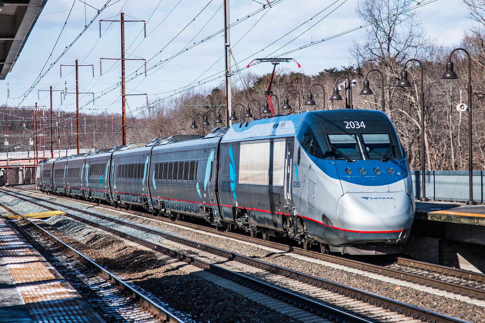 Imagem de referência de Amtrak, descrito nos dados abertos como empresa ferroviária estatal