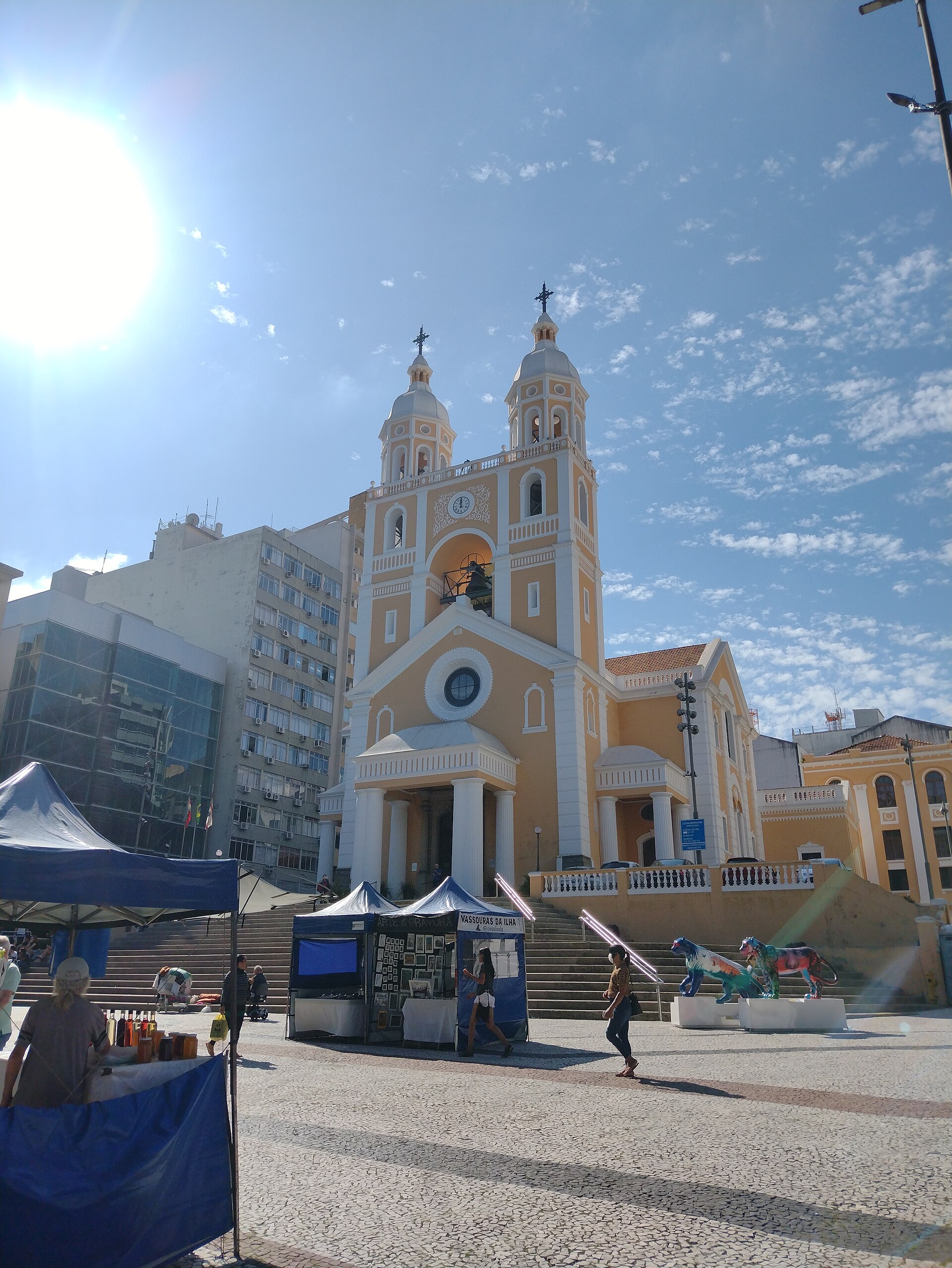 Imagem de referência de Catedral Metropolitana de Florianópolis, descrito nos dados abertos como igreja em Florianópolis, Brasil