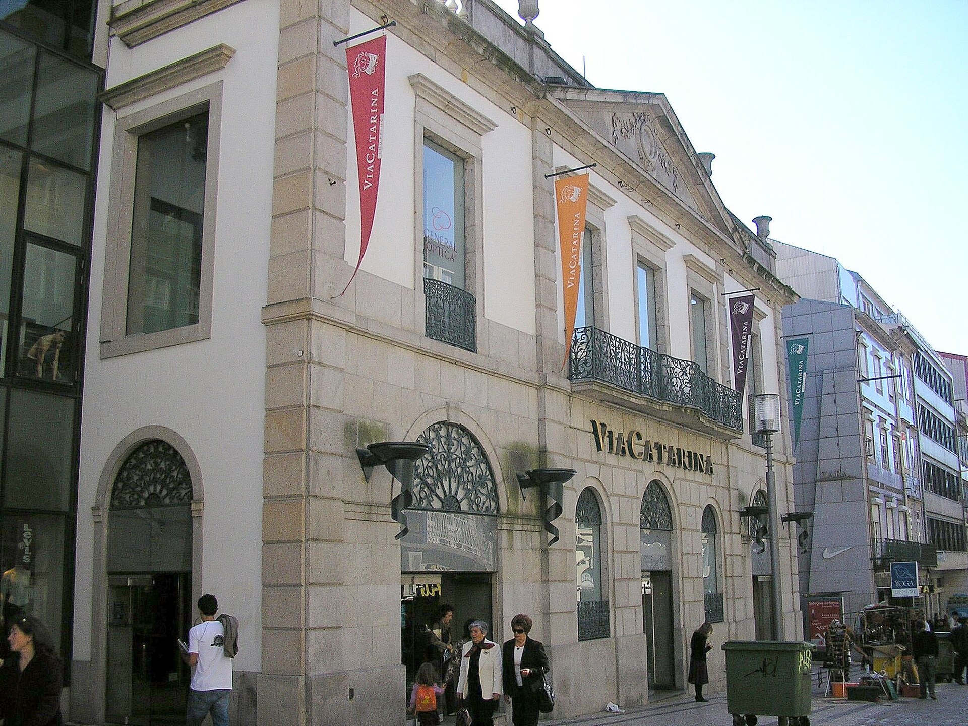 Imagem de referência de ViaCatarina Shopping, descrito nos dados abertos como centro comercial em Porto, Portugal