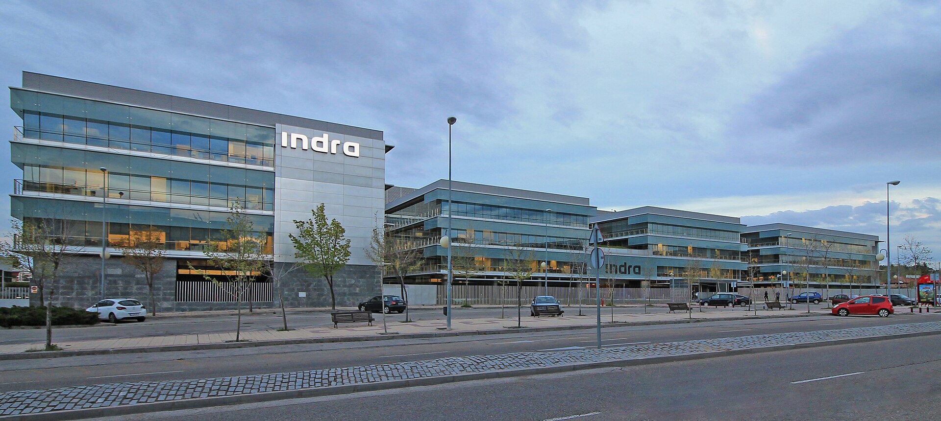 Imagem de referência de Indra, descrito nos dados abertos como empresa espanhola de defesa e tecnologia da informação