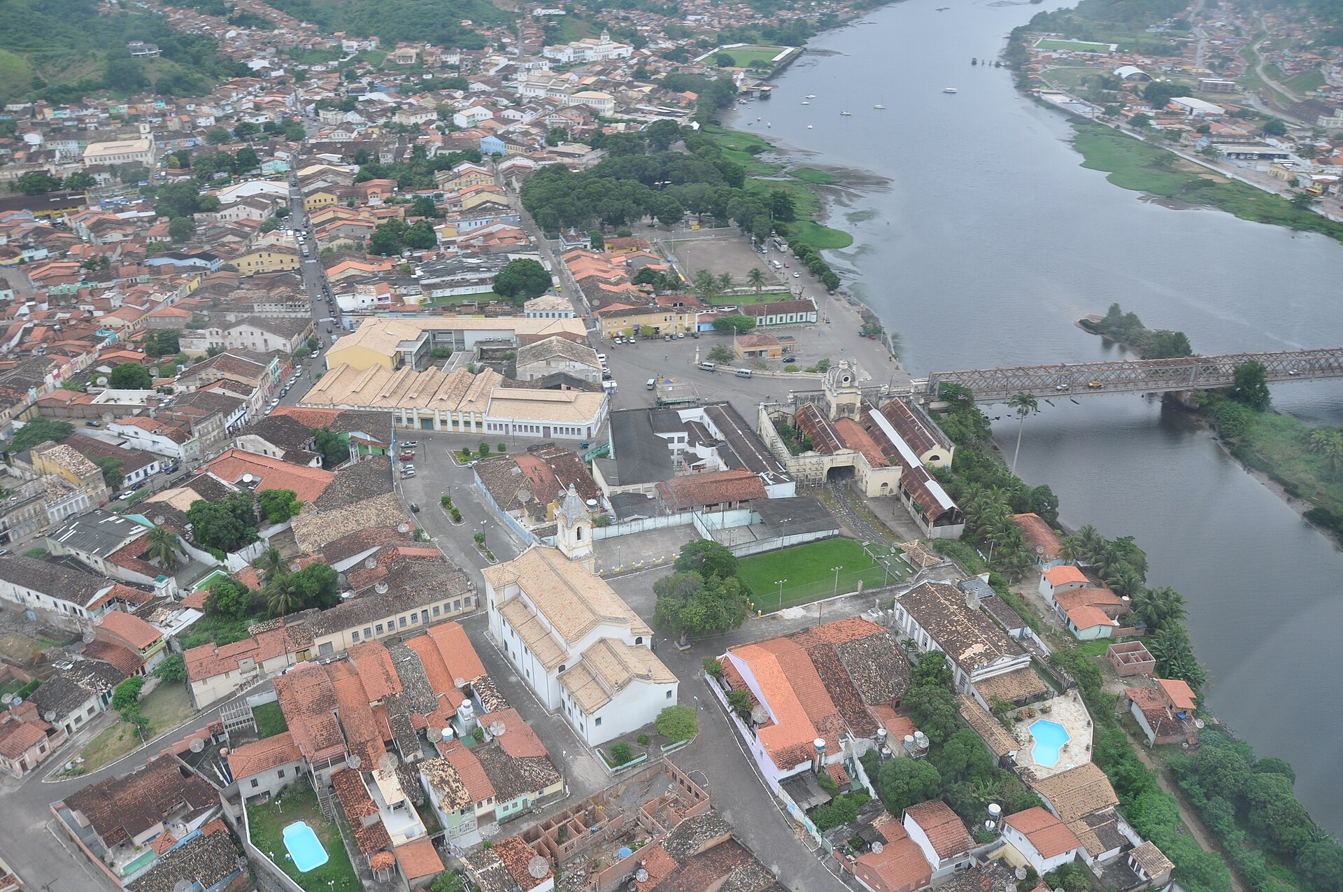 Imagem de referência de Cachoeira, descrito nos dados abertos como município do Estado da Bahia, Brasil