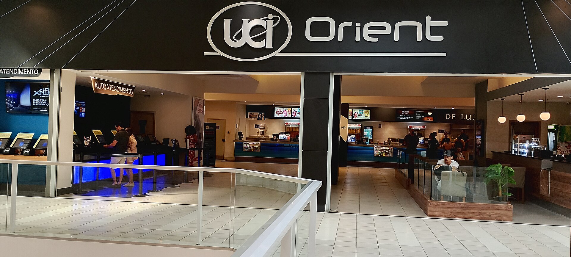 Imagem de referência de UCI Orient Paralela, descrito nos dados abertos como cinema em Salvador, Bahia