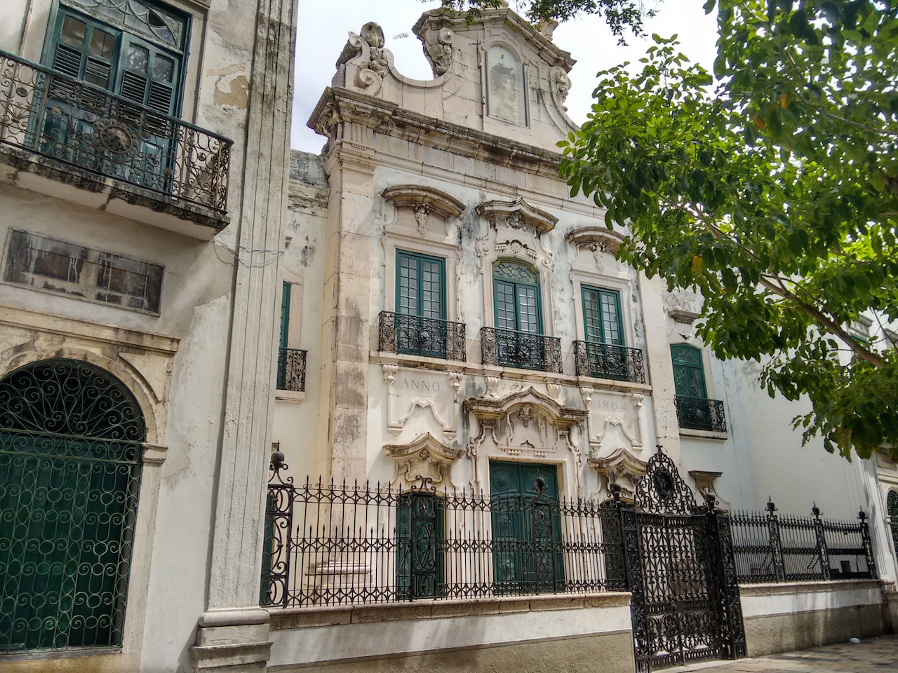 Imagem de referência de Museu Franciscano de Arte Sacra, descrito nos dados abertos como museu em Recife, Brasil