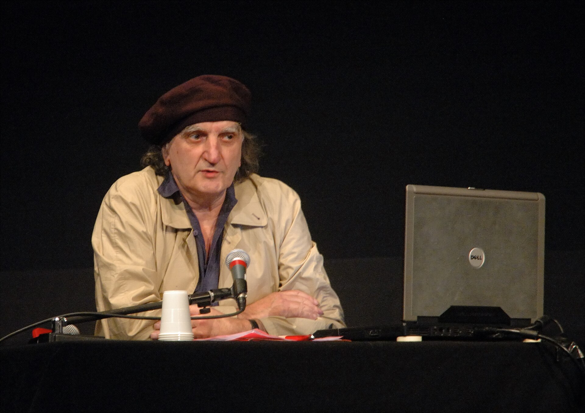 Imagem de referência relacionada a Jean Janvier, item descrito como registro de referência sobre Jean Janvier, organizado a partir de dados estruturados abertos