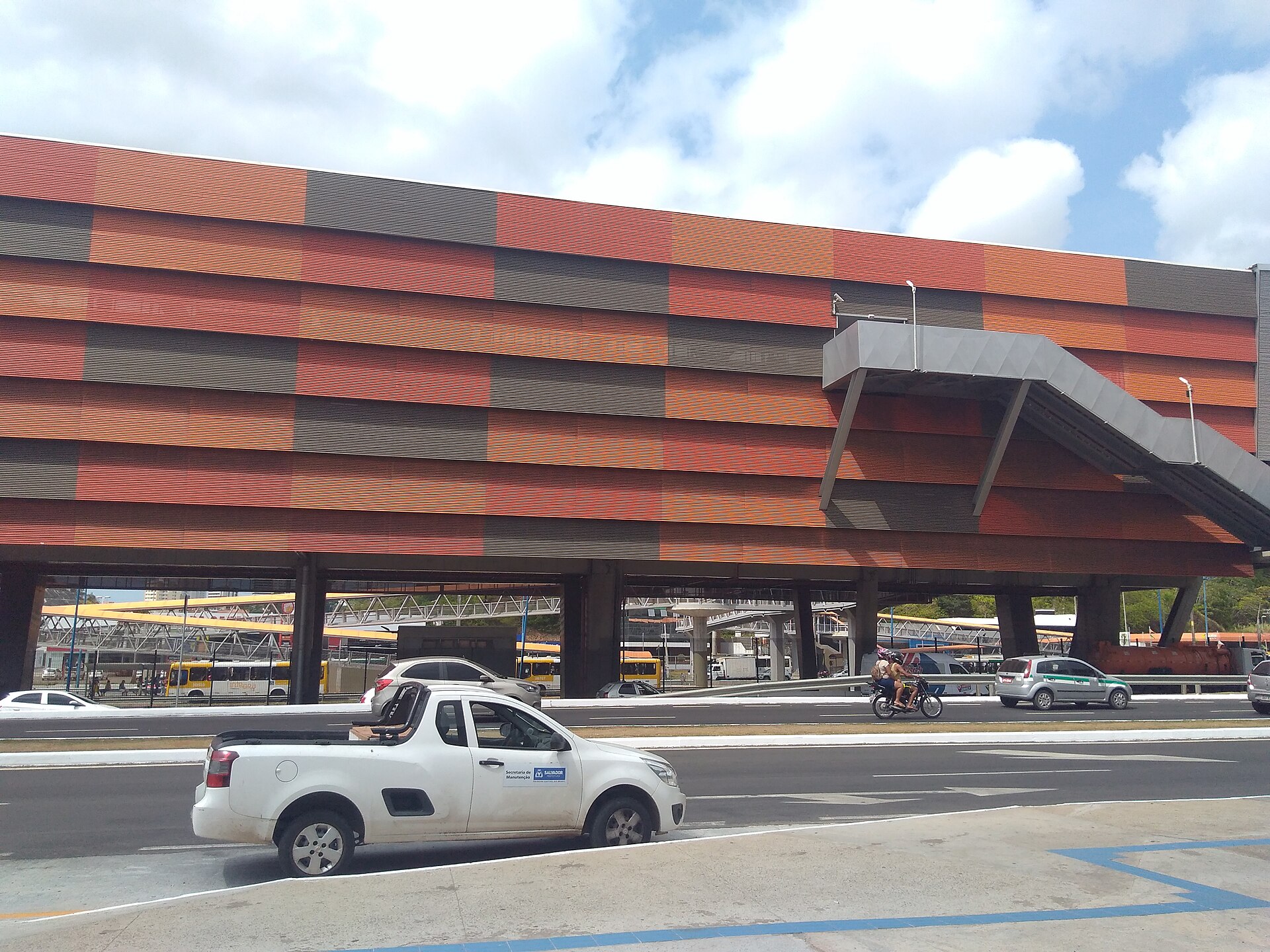 Imagem de referência de Estação Detran, descrito nos dados abertos como estação de metrô de Salvador, Brasil