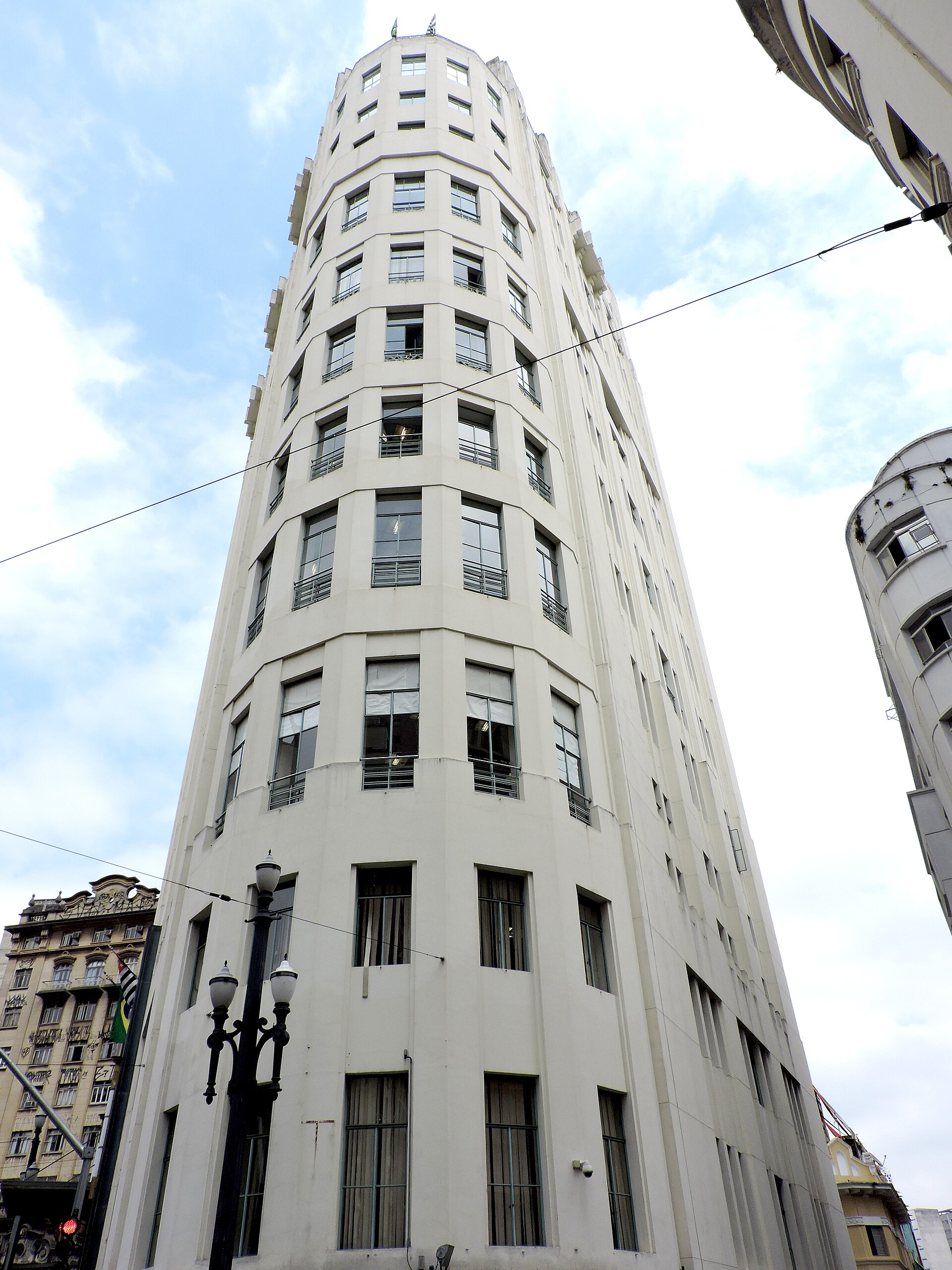 Imagem de referência relacionada a Edifício Saldanha Marinho, item descrito como edifício em São Paulo, Brasil
