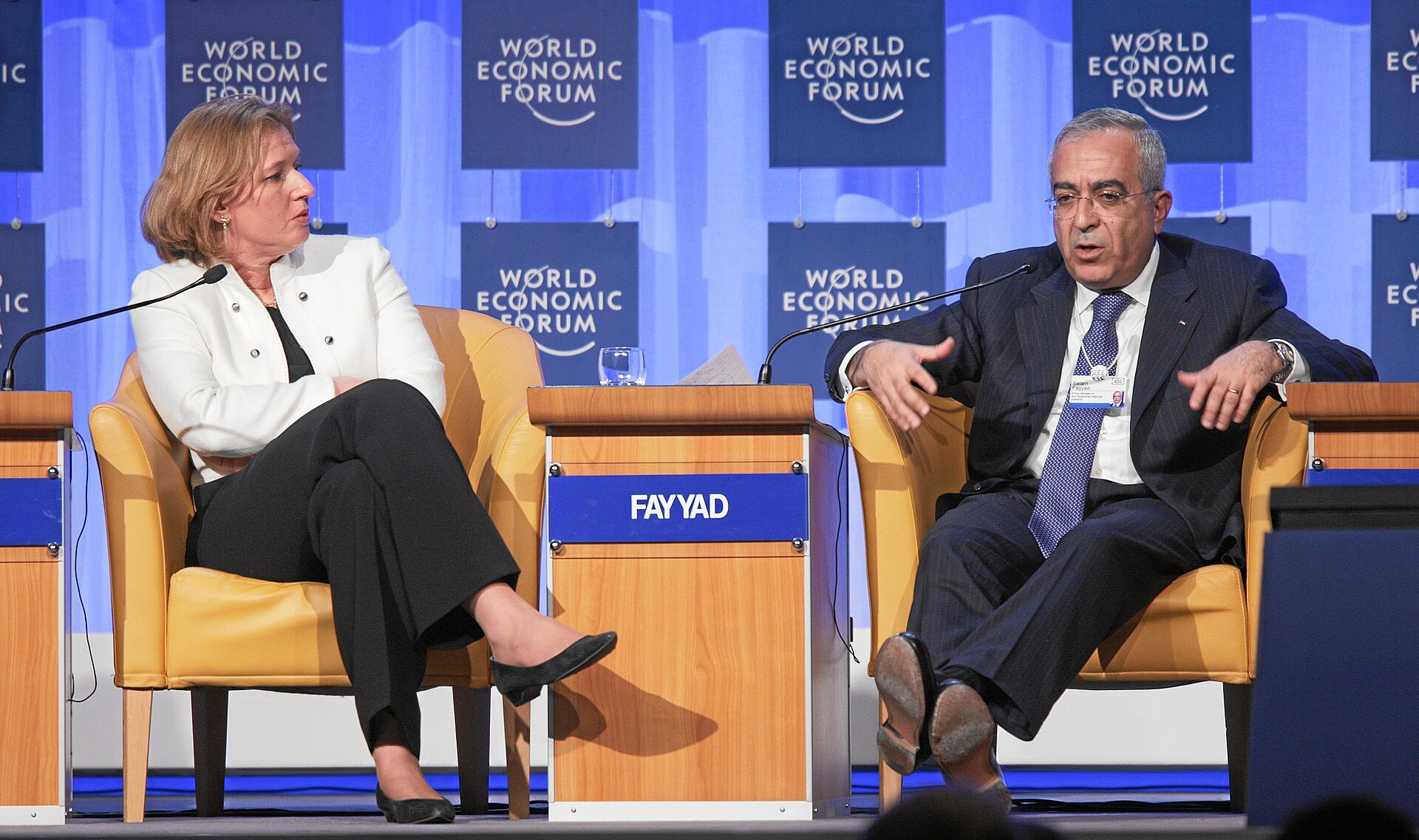 Imagem de referência relacionada a Salam Fayyad, item descrito como ex-primeiro-ministro da Autoridade Nacional Palestina sob o Presidente Abbas