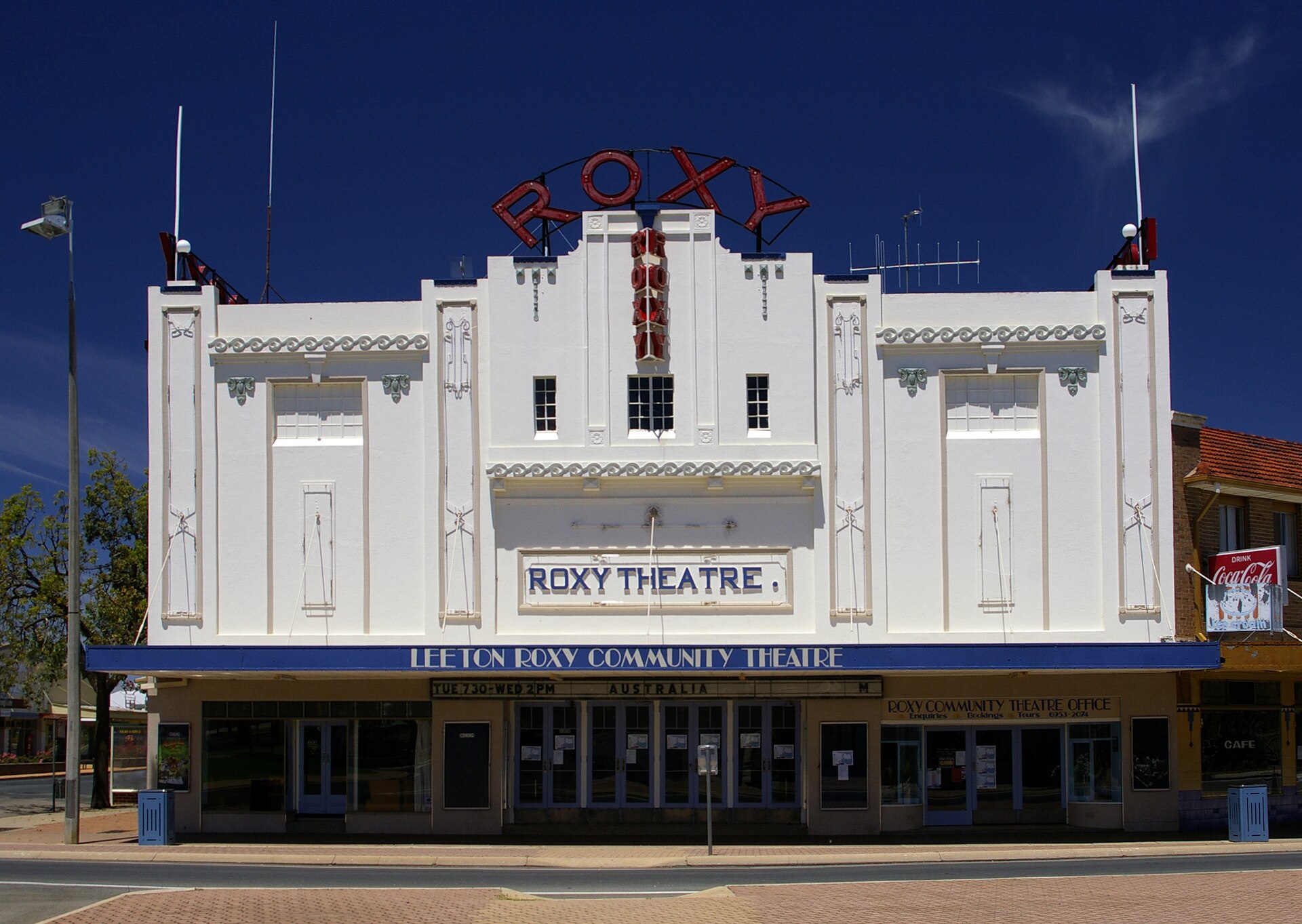 Imagem de referência de Roxy Cinemas, descrito nos dados abertos como rede brasileira de cinemas