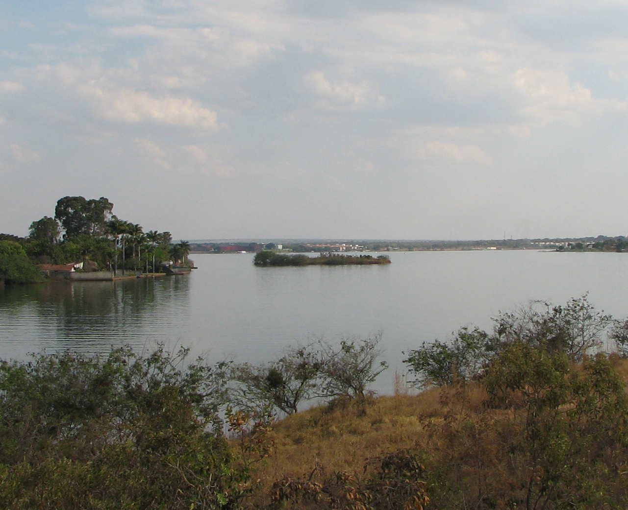 Imagem de referência de Ilha do Retiro (Brasília), descrito nos dados abertos como geografia do Distrito Federal