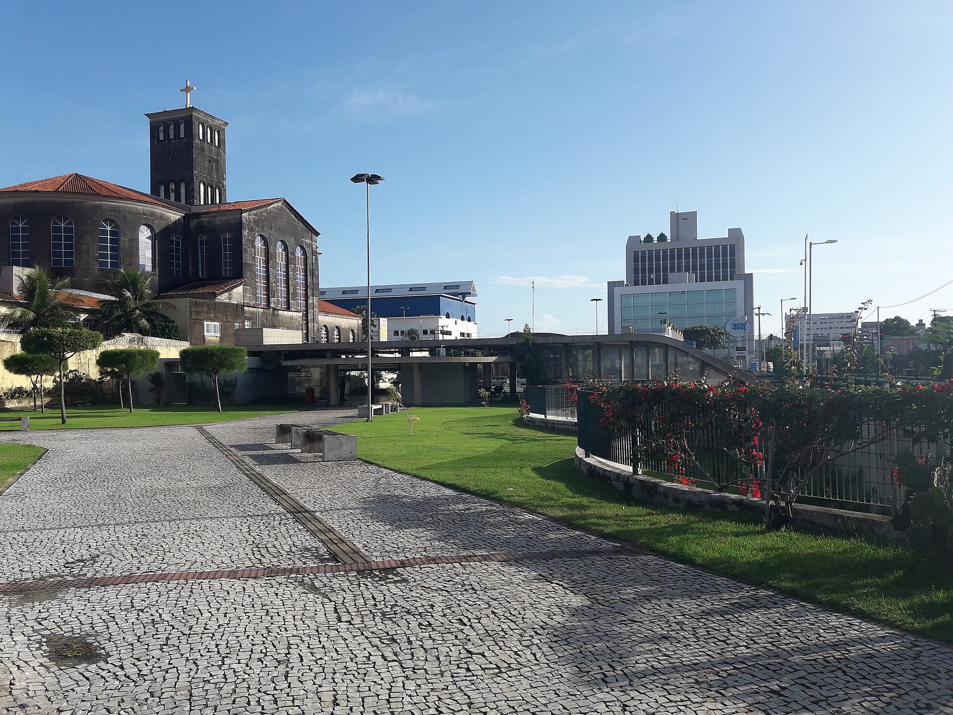 Imagem de referência de Estação São Benedito, descrito nos dados abertos como estação da Linha Sul do metrô de Fortaleza