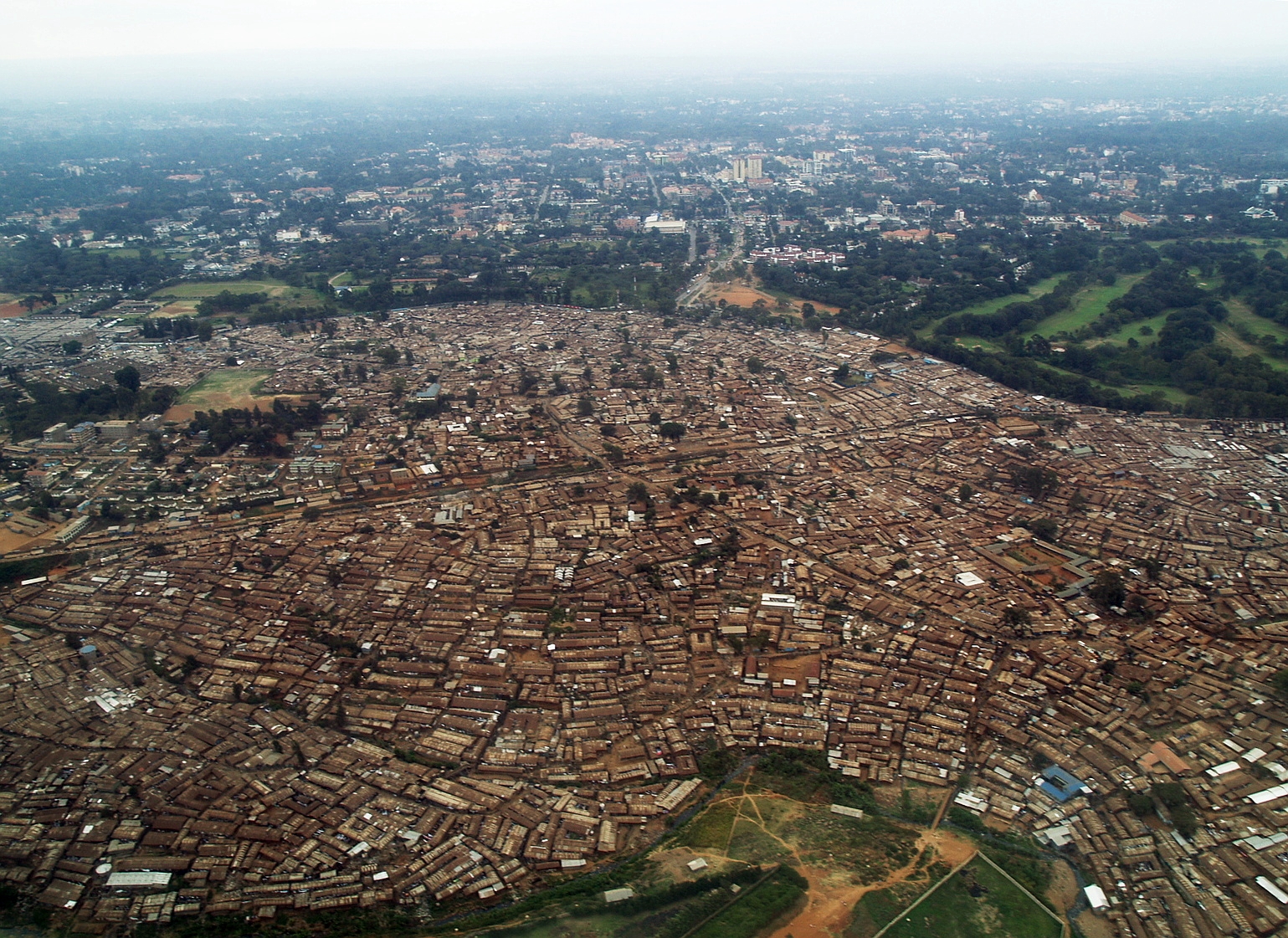 Imagem de referência relacionada a Kibera, item descrito como registro de referência sobre Kibera, organizado a partir de dados estruturados abertos