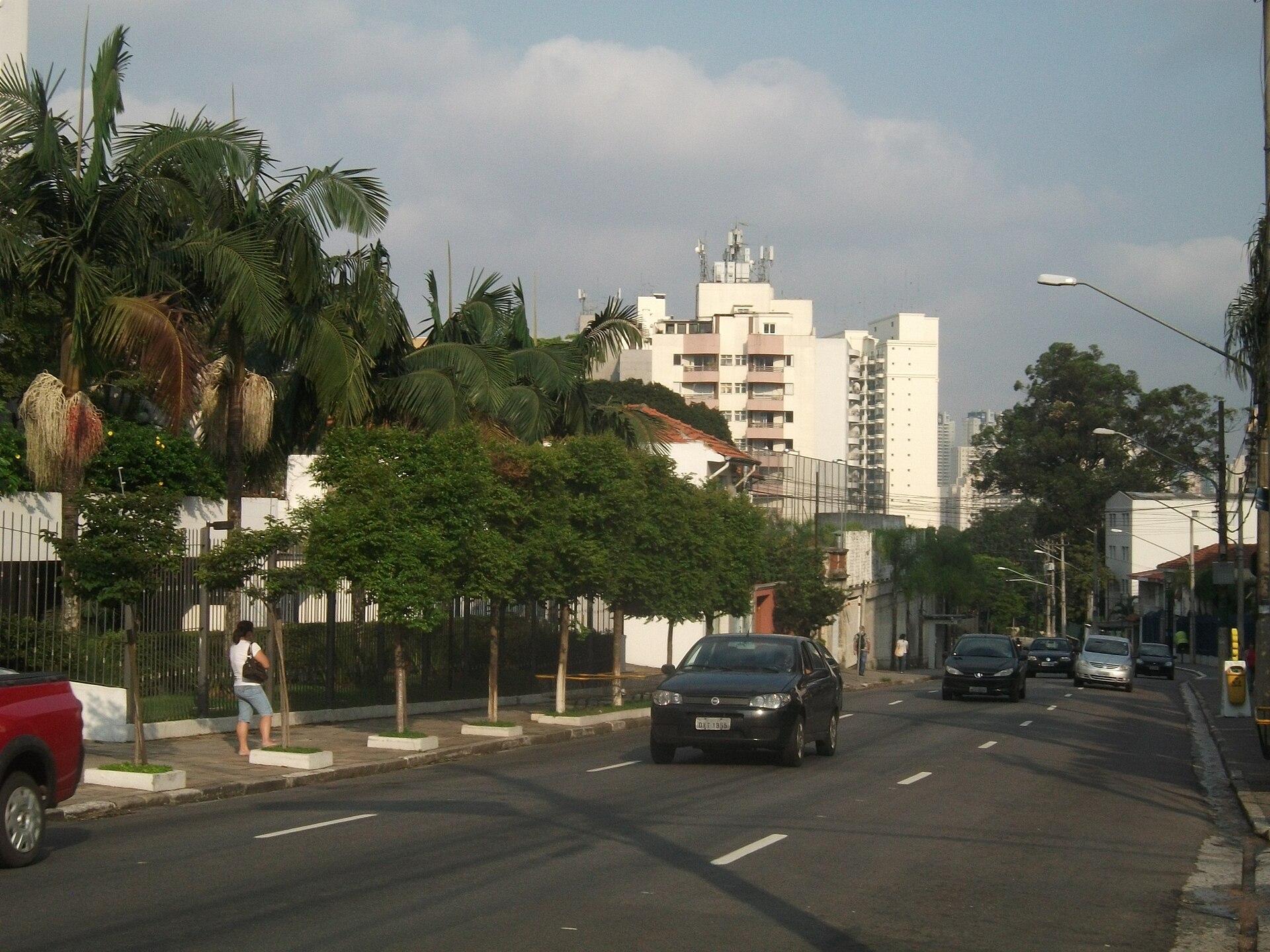 Imagem de referência de Rua Vergueiro, descrito nos dados abertos como rua em São Paulo