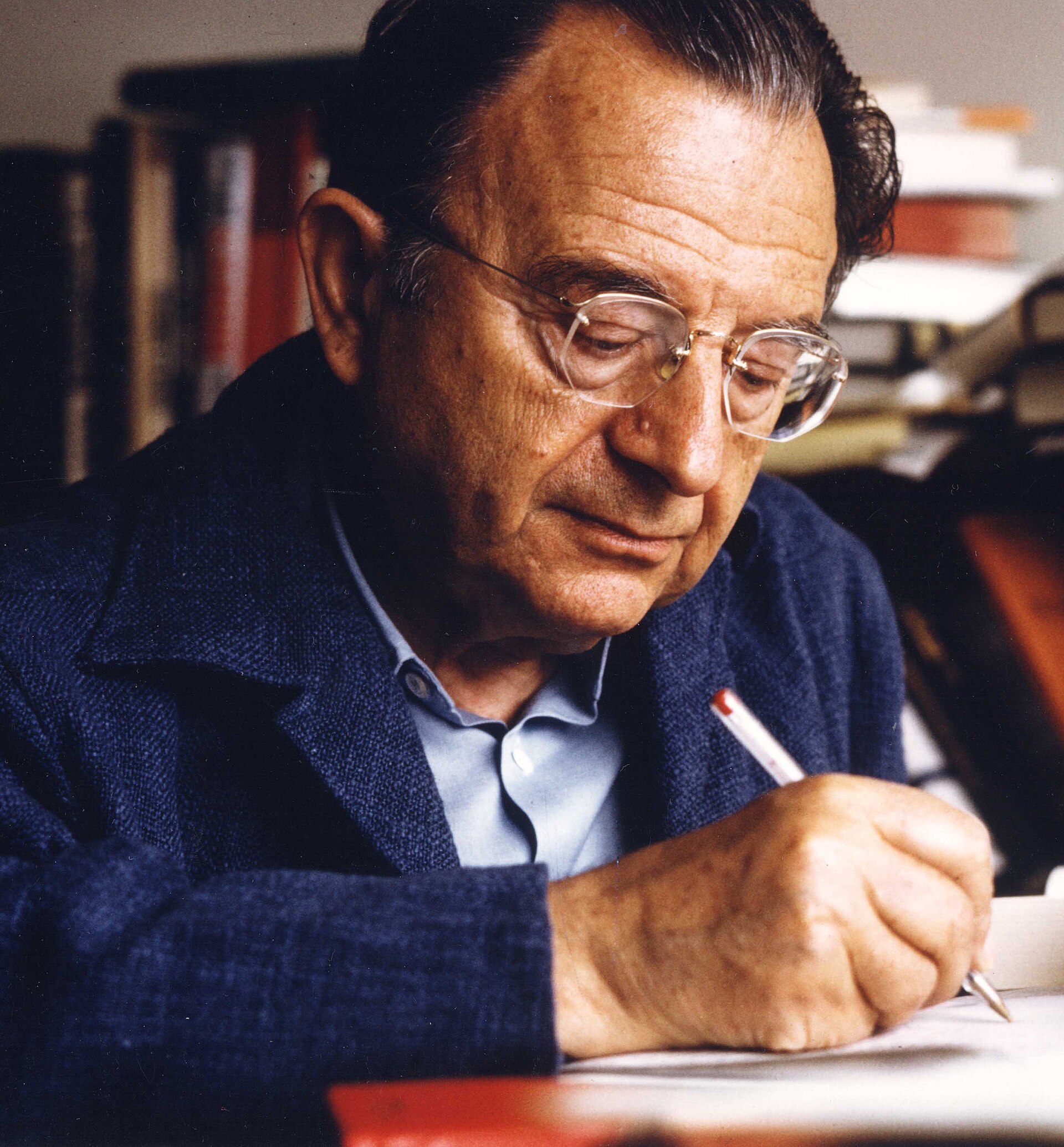 Imagem de referência de Erich Fromm, descrito nos dados abertos como professor académico alemão