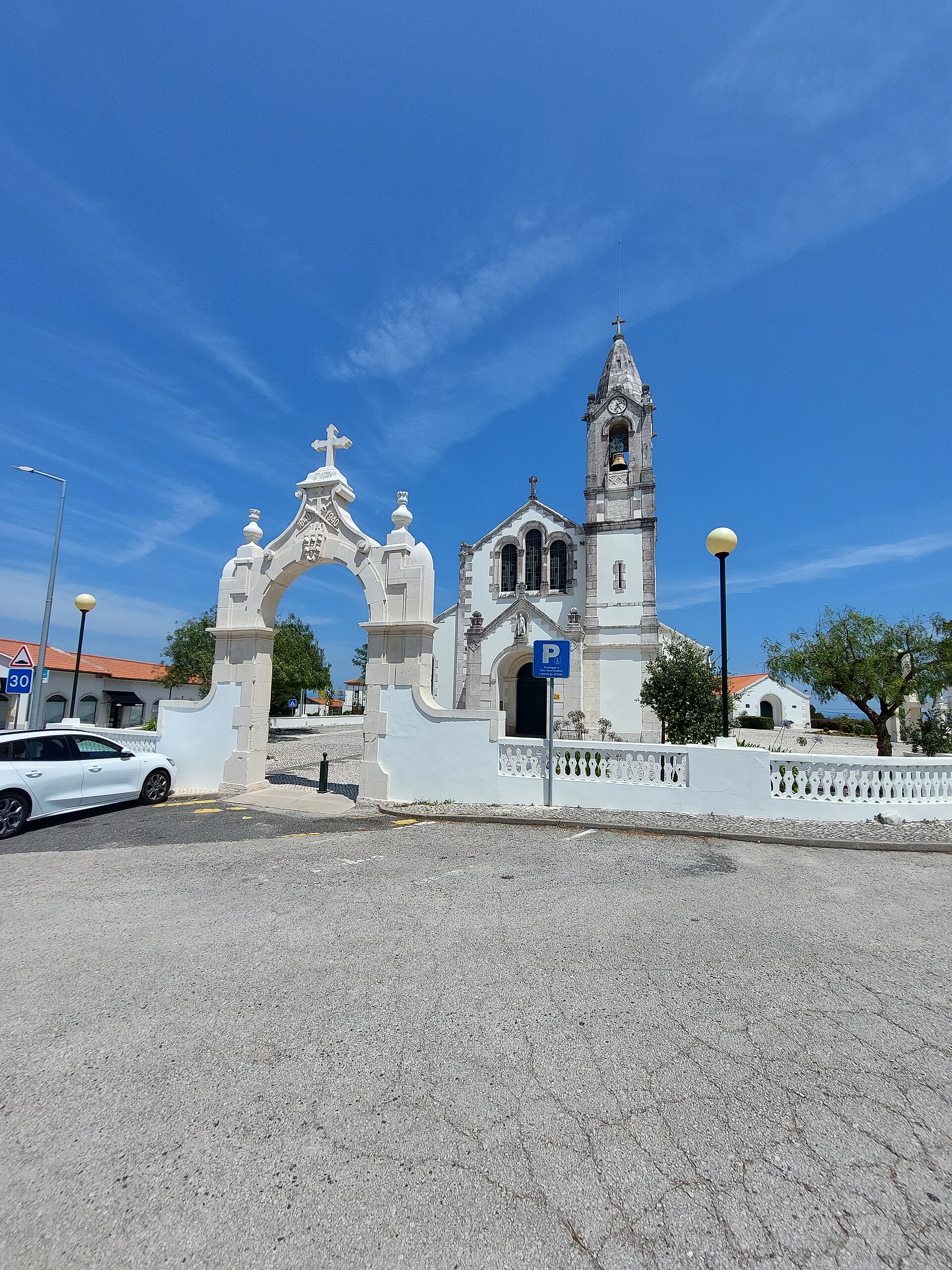 Imagem de referência relacionada a Santa Catarina da Serra, item descrito como vila portuguesa do Município de Leiria