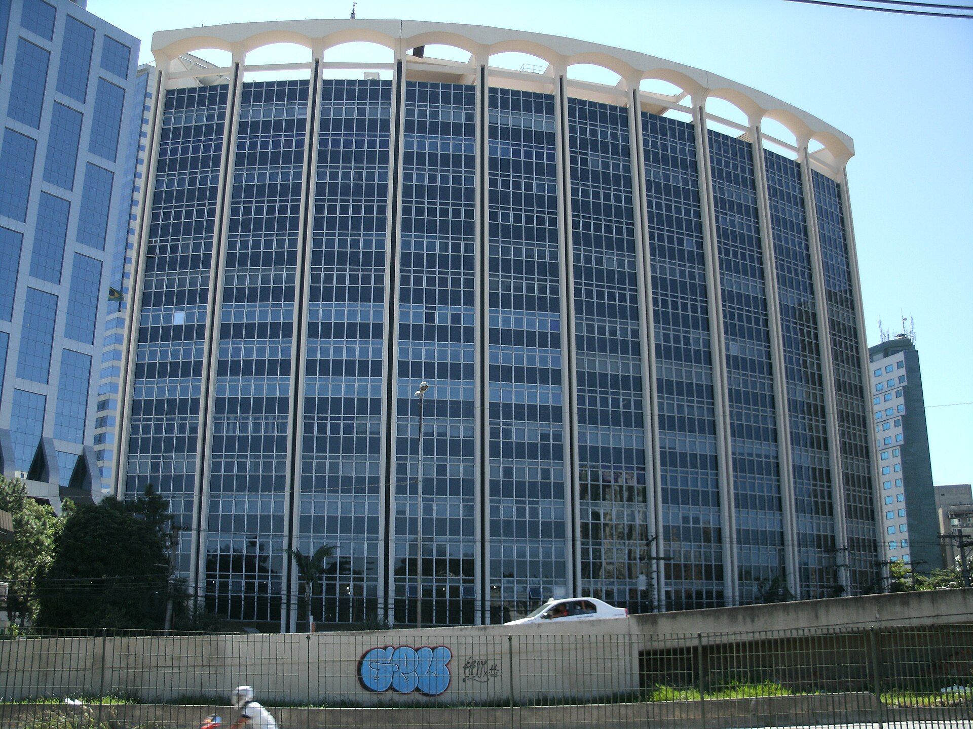 Imagem de referência de Edifício Mendes Caldeira, descrito nos dados abertos como edifício comercial do centro da cidade de São Paulo