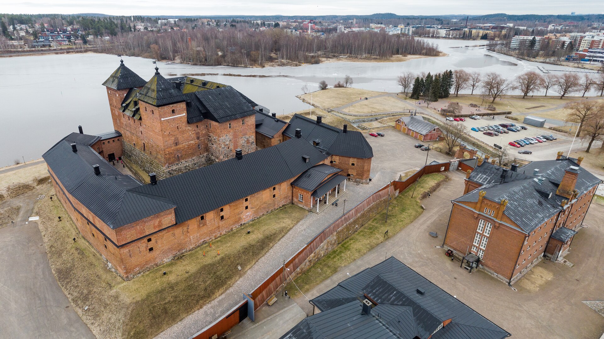 Imagem de referência relacionada a Hämeenlinna, item descrito como registro de referência sobre Hämeenlinna, organizado a partir de dados estruturados abertos
