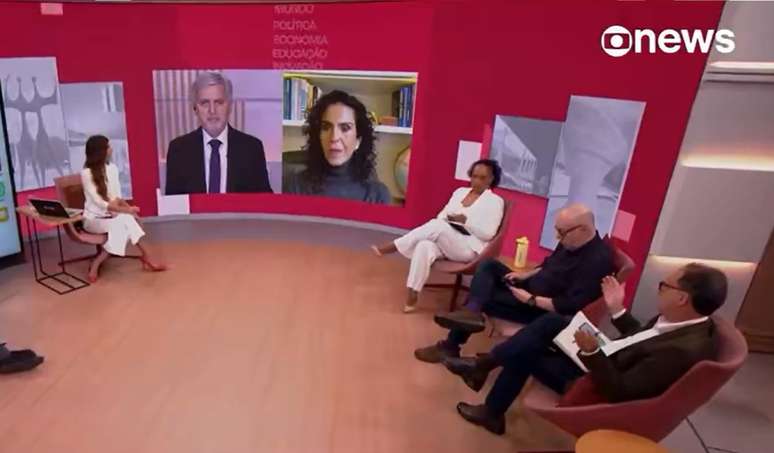 Malu Gaspar e Octavio Guedes se estranham ao vivo na GloboNews durante debate sobre caso Vorcaro