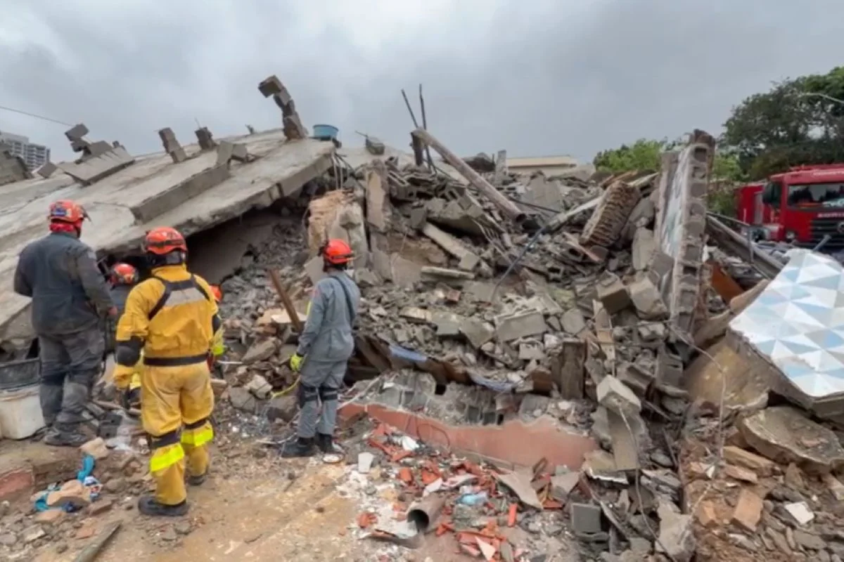 Queda de prédio na Penha. Nunes exonera de cargo de chefia servidora investigada por obra que desabou