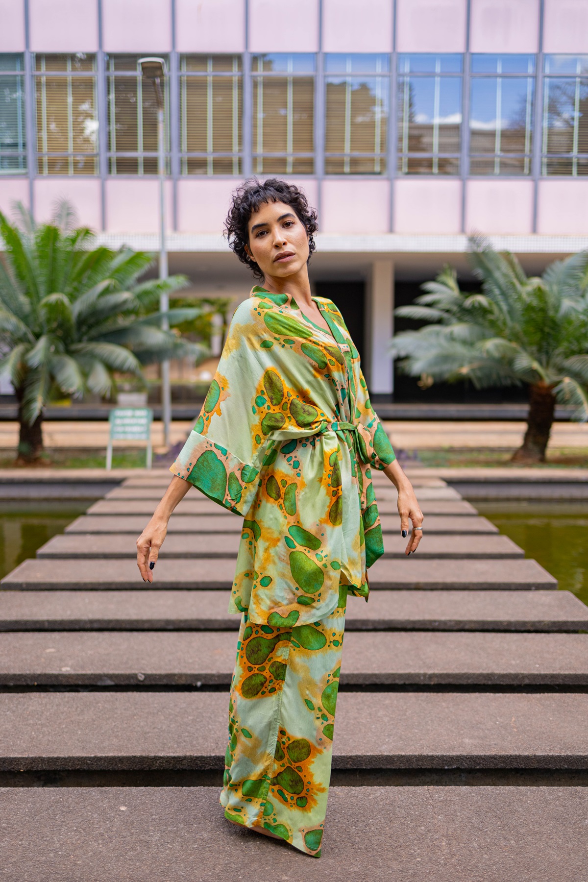 Meu Kimô prepara intervenção artística para desfile no Metrópoles Catwalk