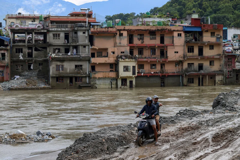 Mudanças climáticas provavelmente ajudaram a desencadear o colapso de geleiras no Nepal, dizem cientistas