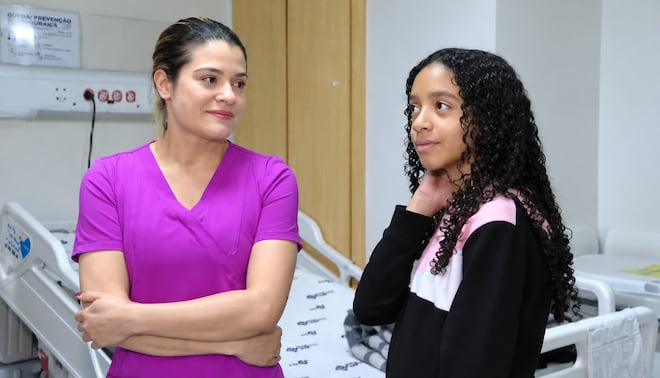 Após mais de 100 ferroadas, menina atacada por abelhas recebe alta hospitalar na Grande BH
