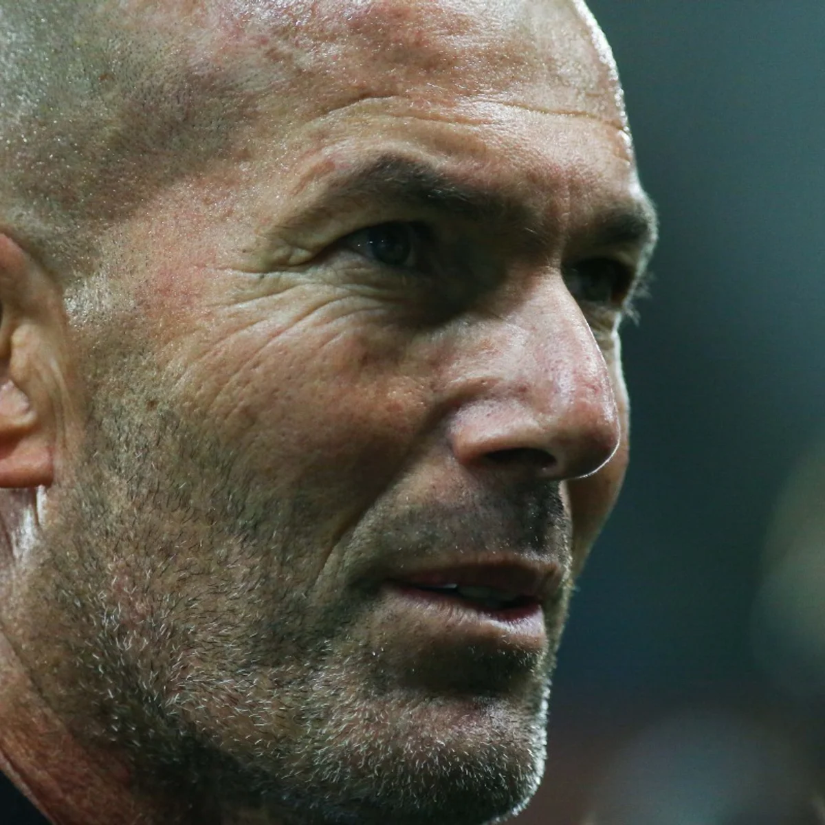 Zidane anuncia 1ª convocação da França com surpresas e ausências