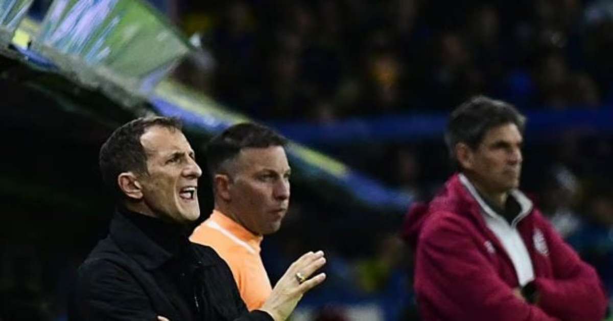 Técnico do Boca Juniors invoca "mística" após derrota para o Vasco
