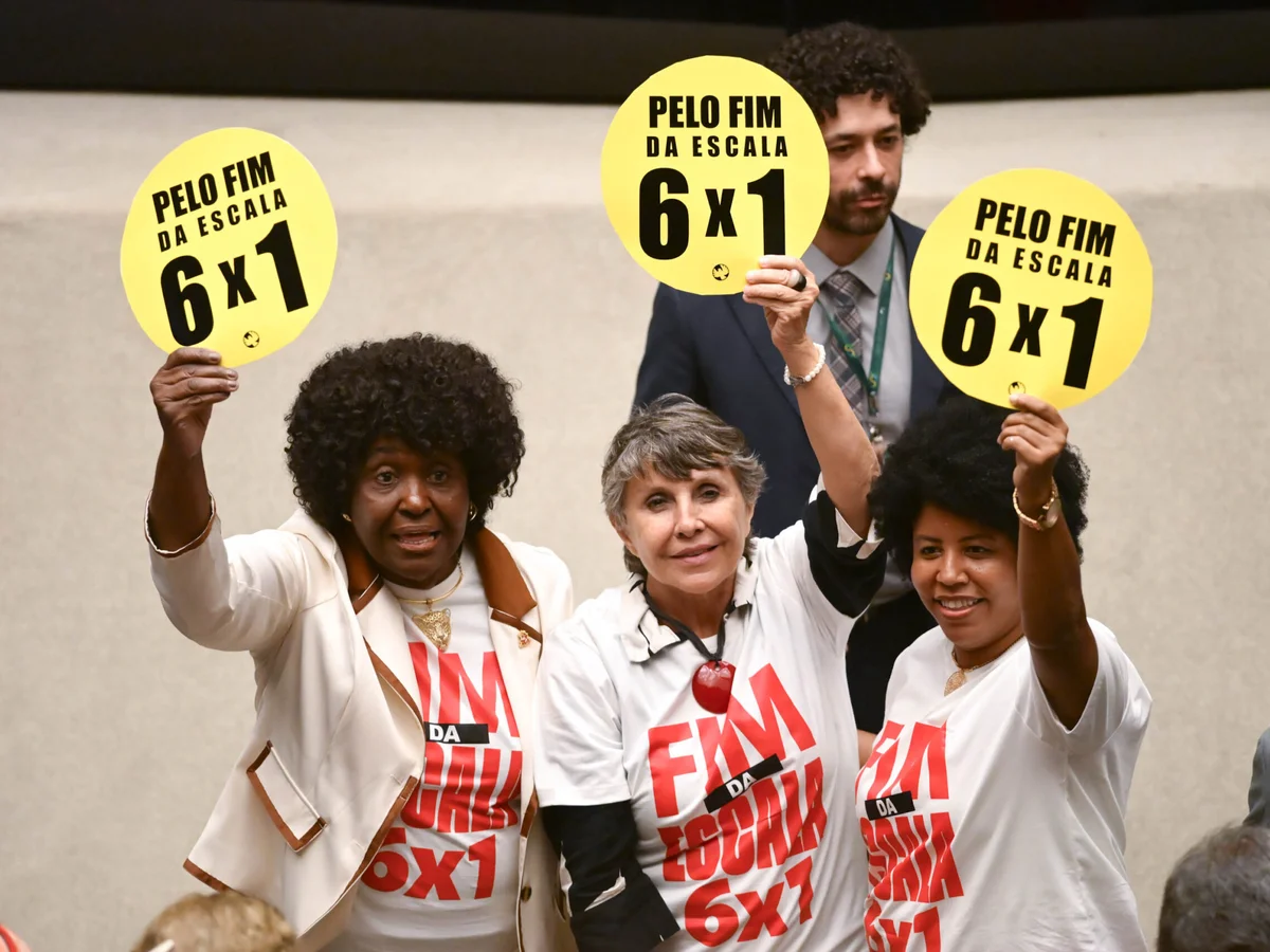 Governo avança pauta de Segurança e aguarda votação da 6x1