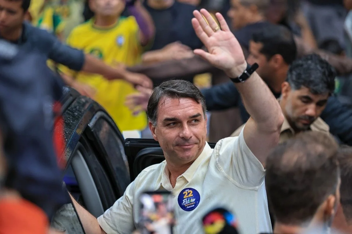 Flávio não vai mais pedir anulação da eleição, dizem aliados e jurídico