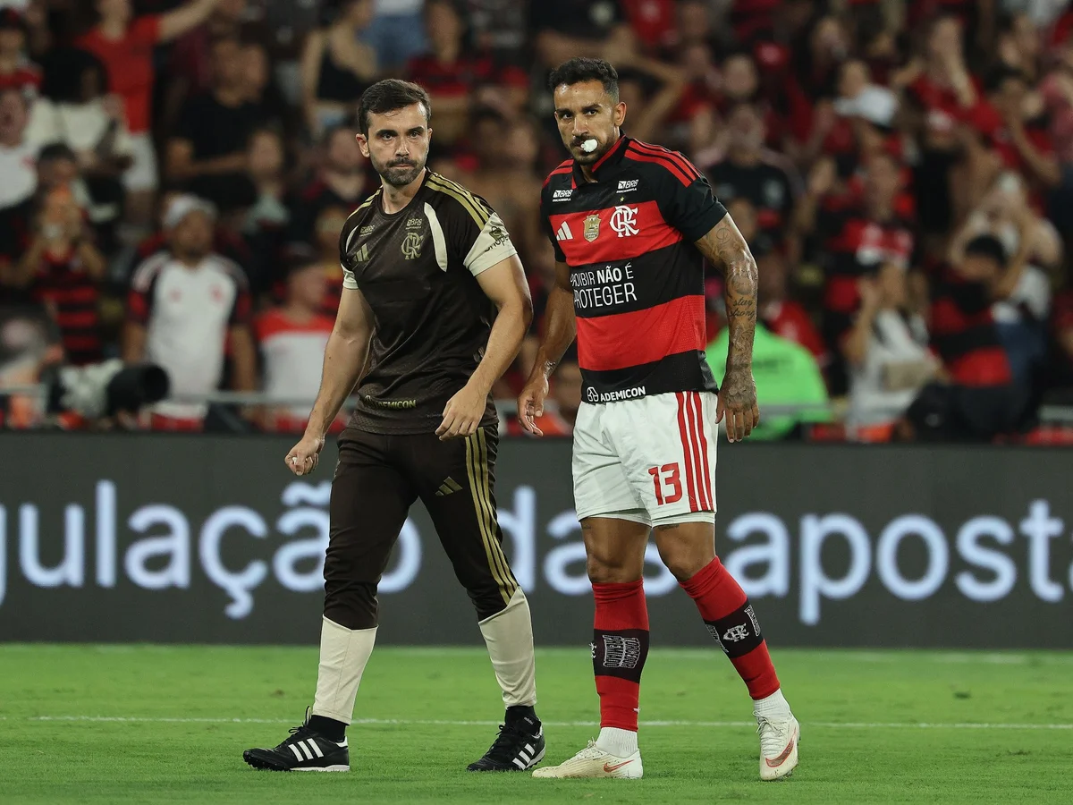 Flamengo critica arbitragem e cita fraturas de atletas: "Quase uma por mês"