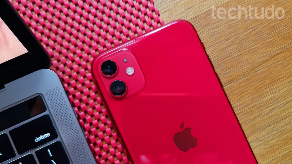 iPhone 11 não é compatível com redes 5G — Foto: Thássius Veloso/TechTudo