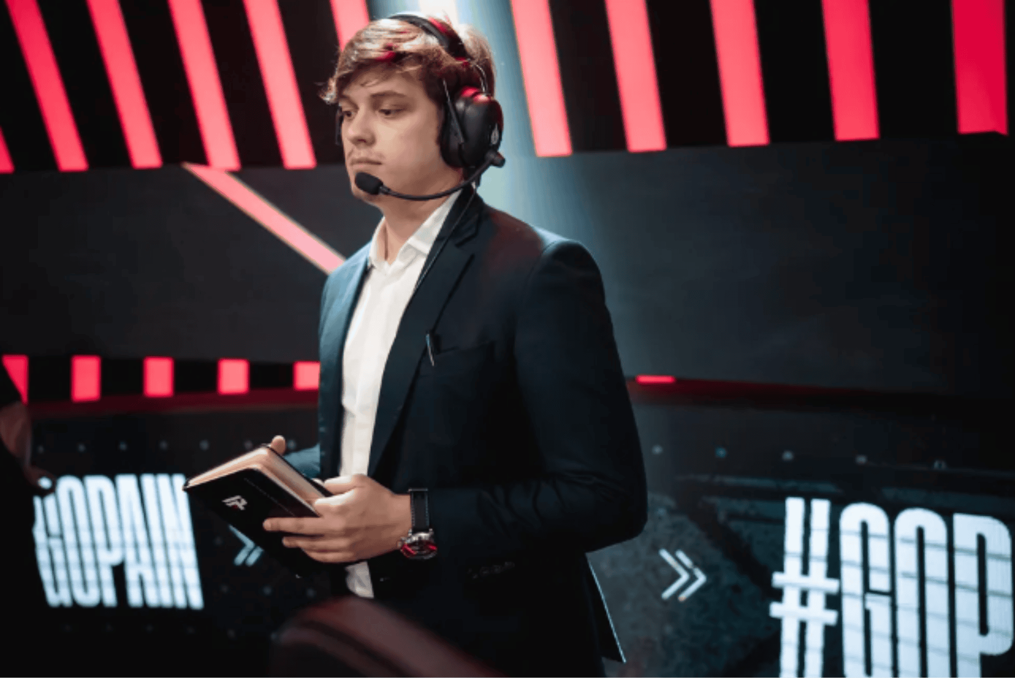 Por que alguns talentos do LOL não chegam ao topo? Dionrray aponta falhas na formação de jogadores no Brasil