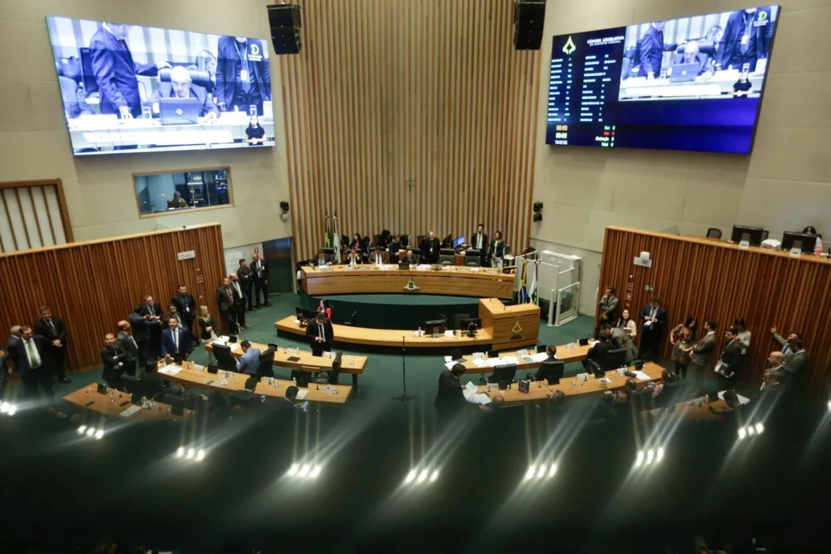 Nova composição da CLDF será 70,8% de centro e de direita
