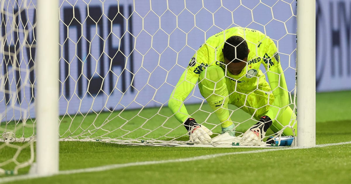 Carlos Miguel ‘cola’ e acaba com a ‘maldição’ nos pênaltis de Weverton. Thiago Silva perdoa Nonato e se despede da Libertadores. ‘Foi a minha última’