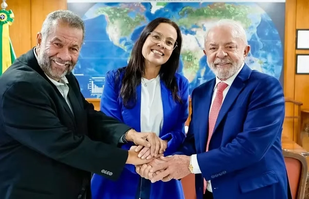 Juliana Brizola, Lula e Carlos Lupi - Metrópoles