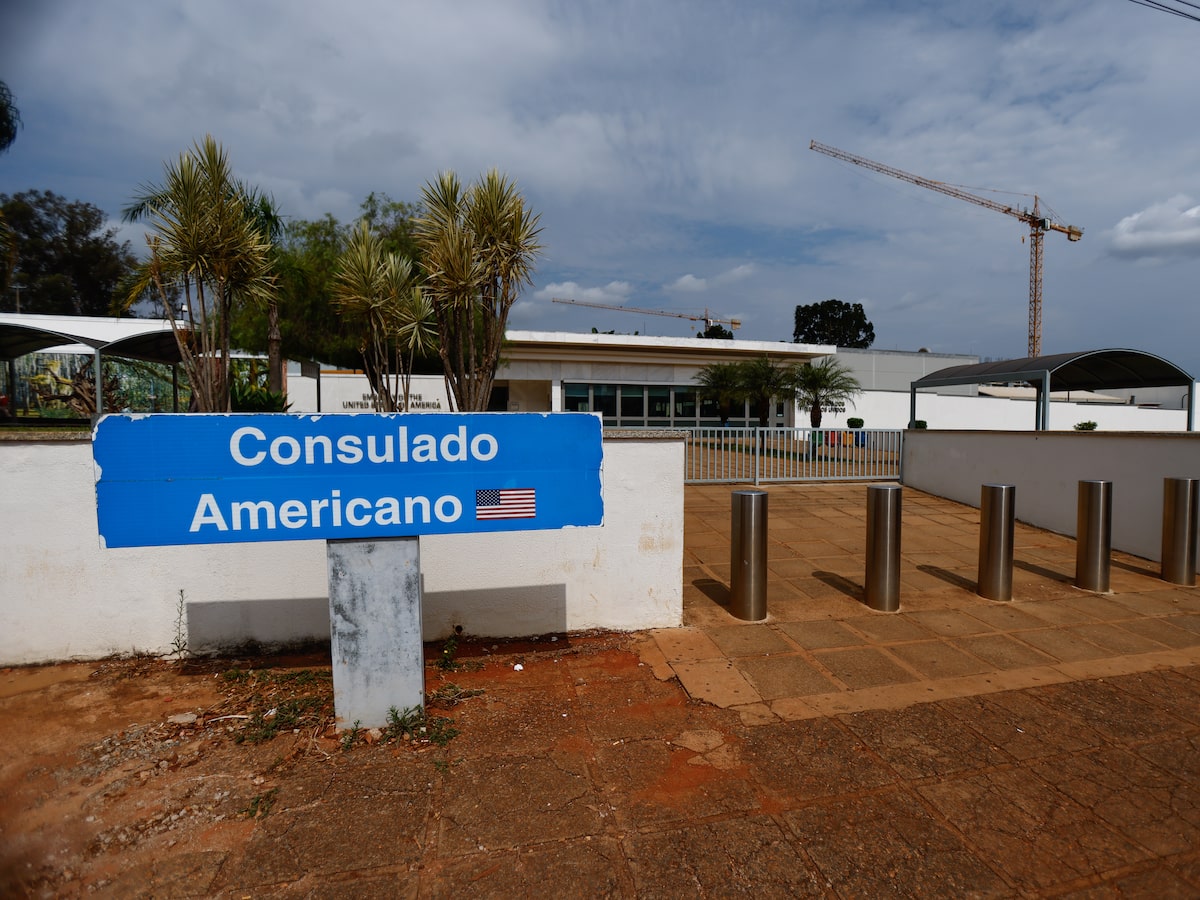 Embaixada e consulados dos EUA retomam atendimentos após suspensão por ‘possível ameaça’