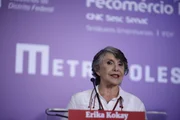 Imagem da matéria: Datafolha: Michelle é favorita ao Senado com 30% das intenções de voto