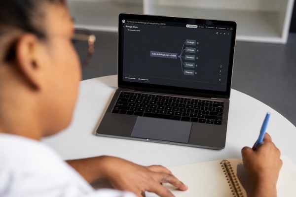 Quais dados pessoais você entrega para a IA sem perceber? Veja os riscos
