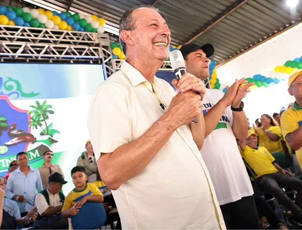 Omar Aziz é eleito governador do Amazonas