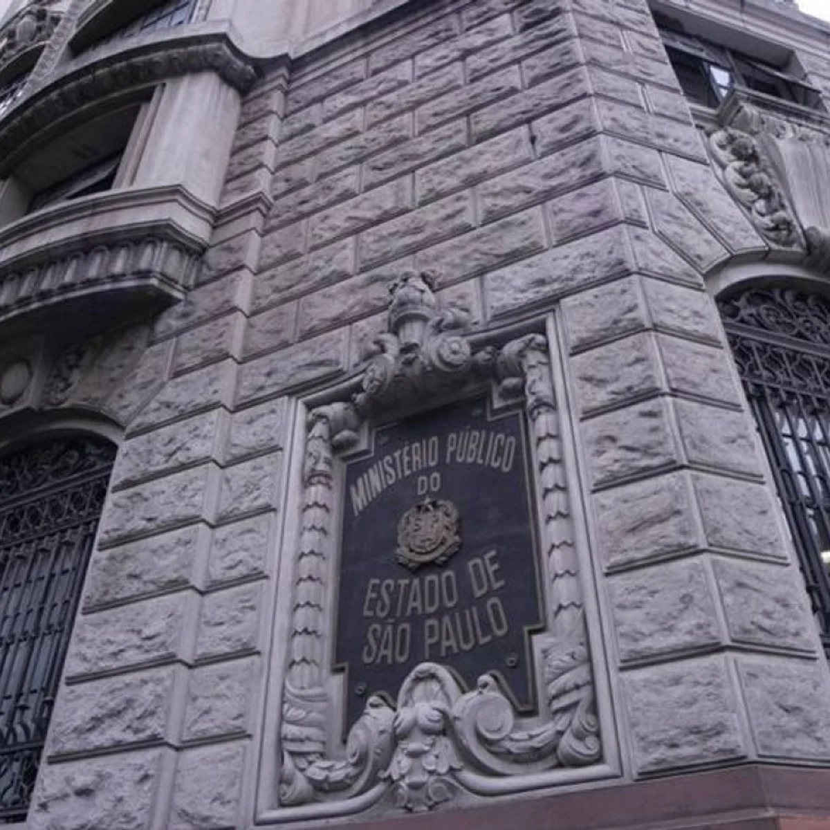 MPSP denuncia policiais acusados de liberar cargas ilegais mediante propina